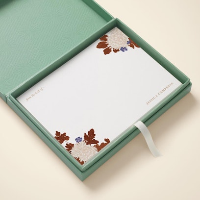 Add a gift box for the perfect gift